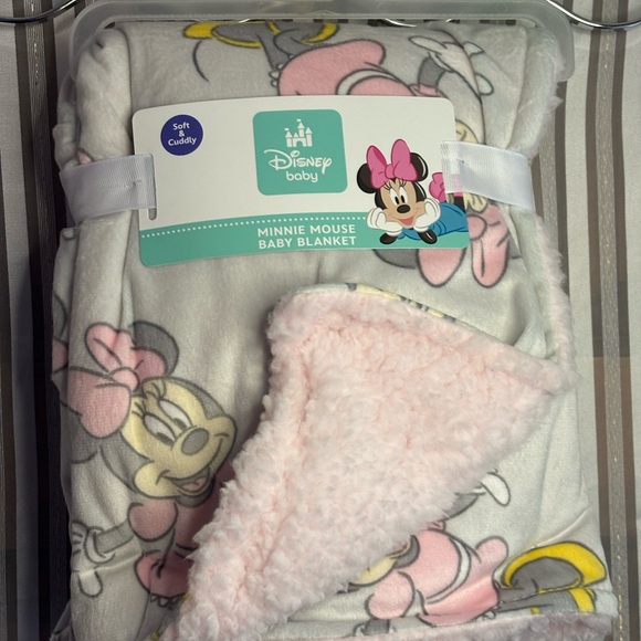 Disney Minnie Mouse Baby Bundle - Picture 2 of 7